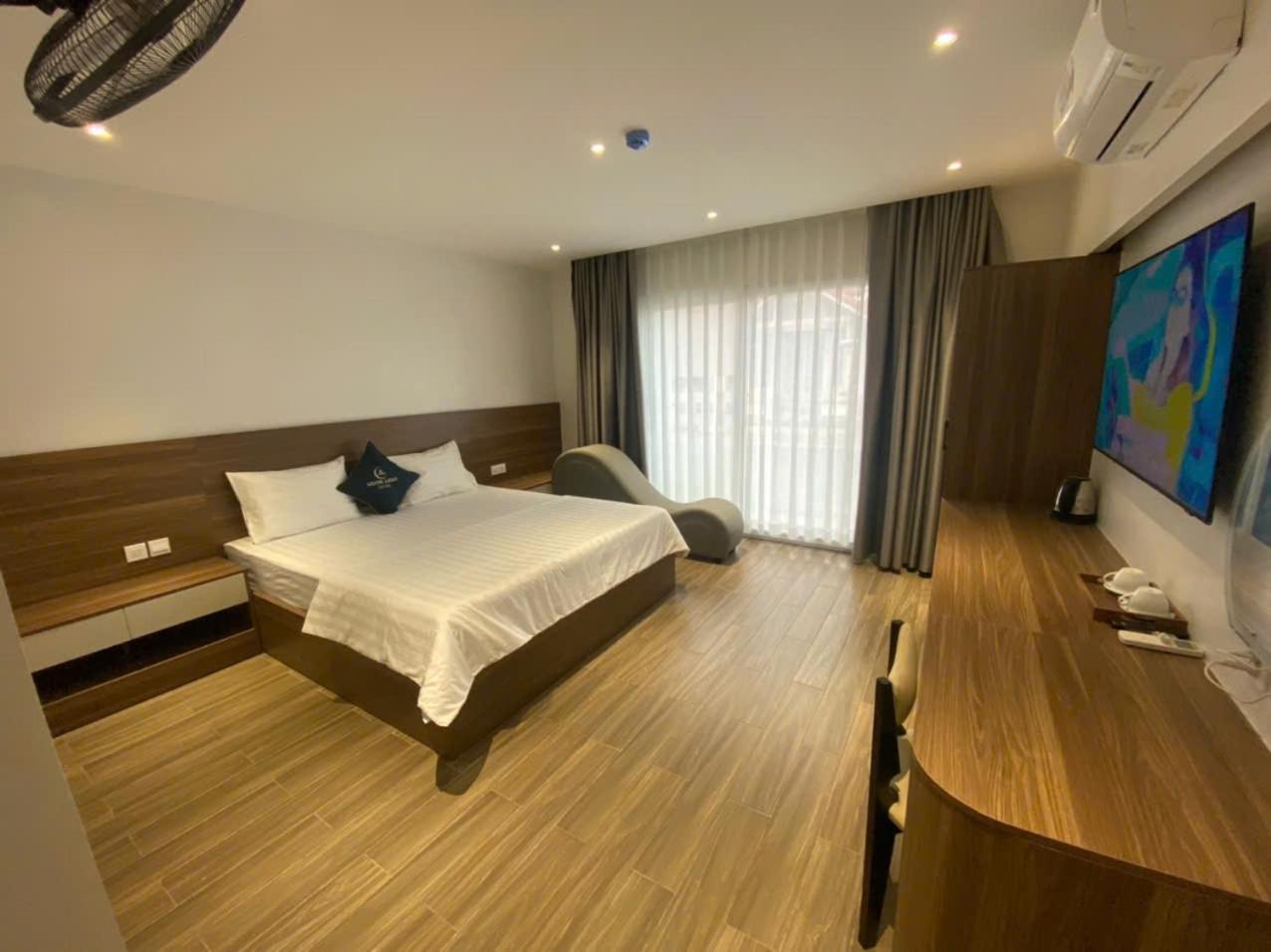 Hotel Nha Nghi Moonlight Hanoi