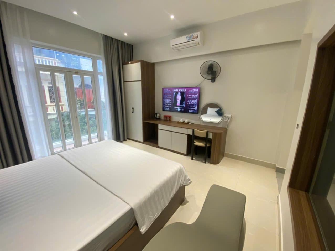 Nha Nghi Moonlight Hotel *